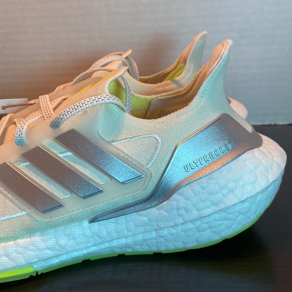 New Adidas x Ivy Park Ultraboost Off White Size 6 - Picture 5 of 12